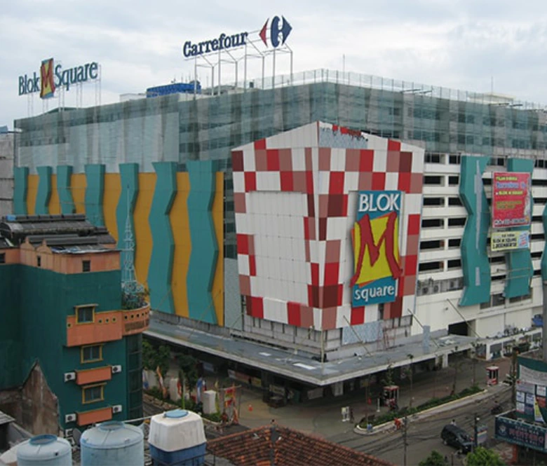 Scentus Blok M Square
